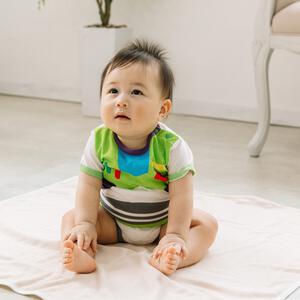 Disney ディズニー トイストーリー 半袖ボディスーツ  バズ グリーン&times;70cm ベビーザらス限定