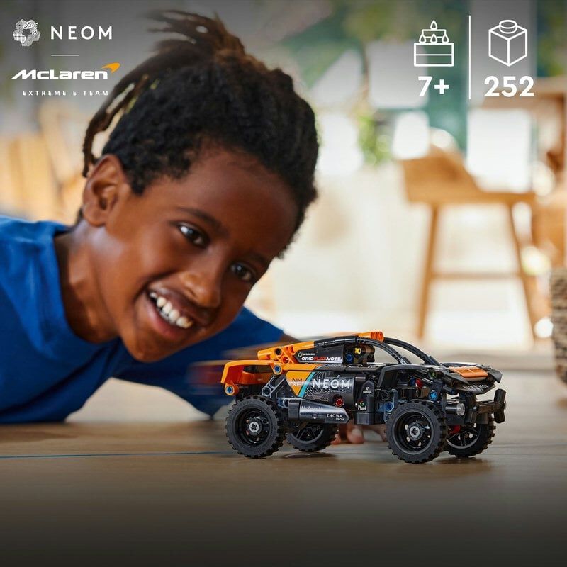 オンライン限定価格】レゴ LEGO テクニック NEOM McLaren Extreme E