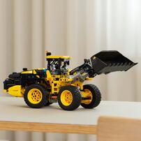 【オンライン限定価格】レゴ LEGO テクニック Volvo L120 Electric トラクターショベル 42209｜おもちゃ 玩具 誕生日 プレゼント ブロック 9歳 10歳 11歳