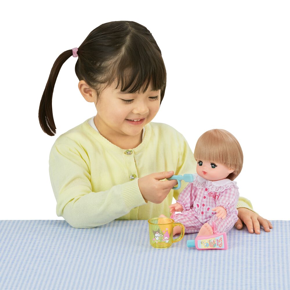 メルちゃん サンリオキャラクターズ ベビーフード＆はみがきセット