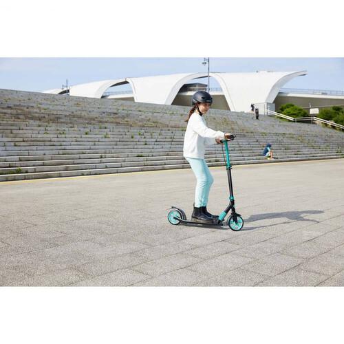 国内正規品 GLOBBER グロッバー エヌエル175（ティール）キックスクーター トイザらス限定  7歳 8歳 9歳