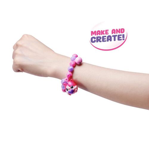 トイザらス限定　レインボーコーンズ キティマニア シリーズ１ クリスマスプレゼント 6歳 7歳 8歳