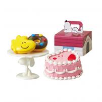 SNOOPY AMERICAN Sweets Shop【種類ランダム】リーメント フィギュア