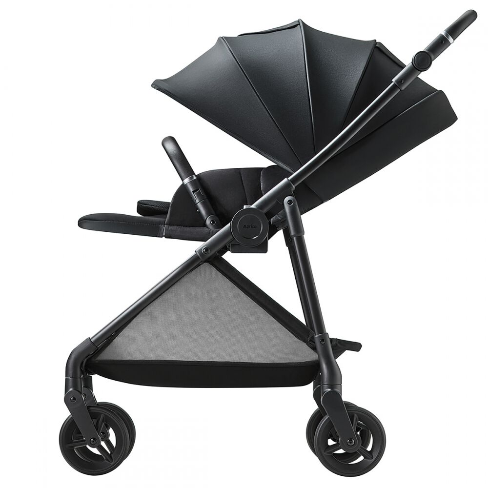 Aprica アップリカ ルーチェ フリー AC (ブラック) 1月～36か月まで