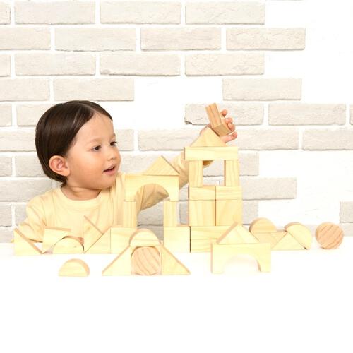 木製つみき38ピース ケース付き トイザらス限定 クリスマスプレゼント 2歳 3歳 4歳