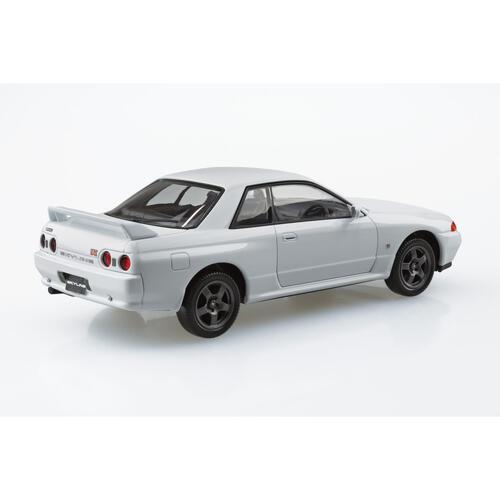 楽プラ スナップキット 1/32 ニッサン R32スカイライン GT-R(クリスタルホワイト) プラモデル