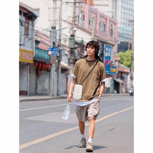 エアパフィショルダー パールホワイト トイザらス限定 クリスマスプレゼント 15歳 16歳 17歳