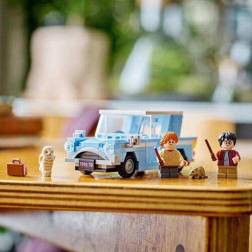 【オンライン限定価格】レゴ LEGO ハリー・ポッター 空飛ぶフォード・アングリア 76424｜おもちゃ 玩具 誕生日 プレゼント ブロック 知育 7歳 8歳 9歳 車 くるま