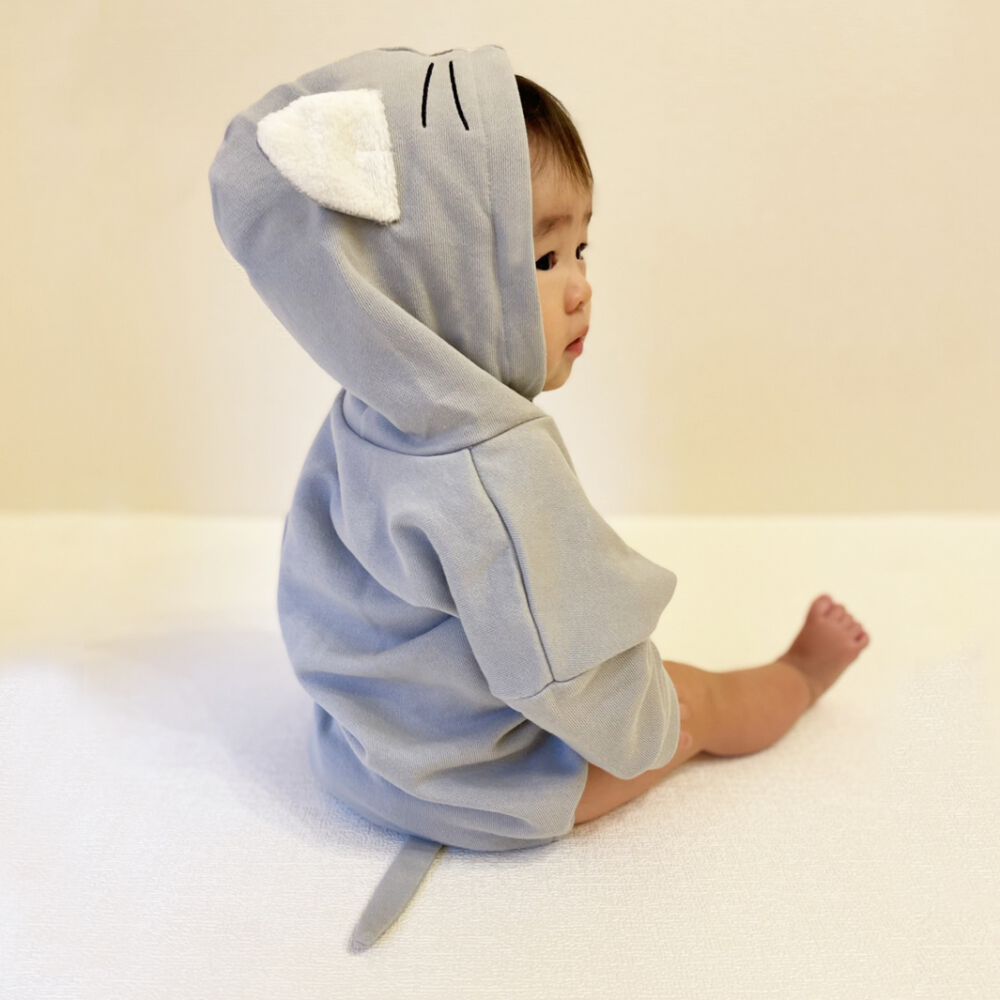 ベビー×ペットコレクション】長袖フード付きボディスーツ ボア耳付き