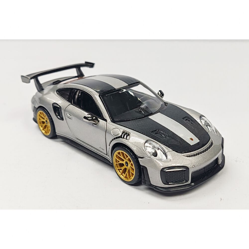 1/32 ライト＆サウンド ライセンスカー ポルシェ911 GT2 RSWP