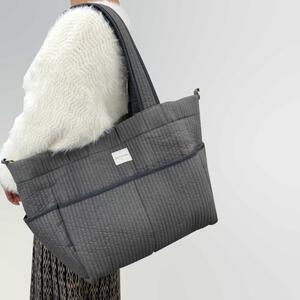 ヌビ マザーズバッグ 無地 チャコール