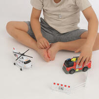 ライト＆サウンド 消防車＆ヘリコプター2台セット トイザらス限定  3歳 4歳 5歳