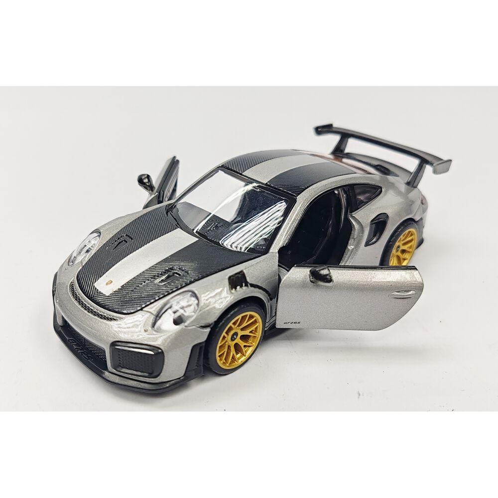 トイザらス　ポルシェ　電動ミニカー Rollplay 6V Porsche 918 Kids' Electric Ride-On Car, Battery