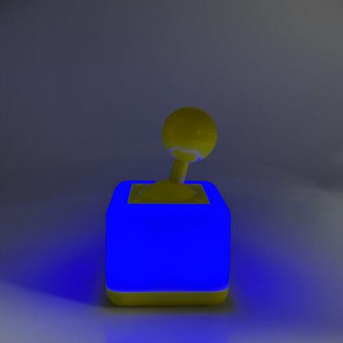 トイザらス限定　スティックライト イエロー クリスマスプレゼント 15歳 16歳 17歳