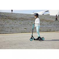 国内正規品 GLOBBER グロッバー エヌエル175（ティール）キックスクーター トイザらス限定  7歳 8歳 9歳