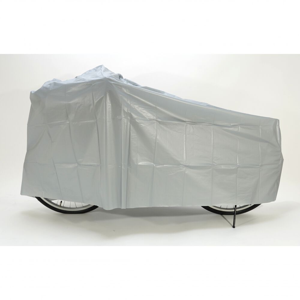 Sagisaka | Toys”R”Us – Japan