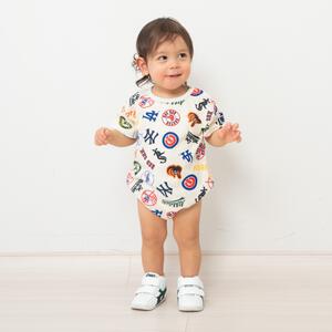 MLB 総柄ボディスーツ オフホワイト 70cm