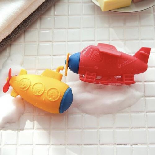 シリコンバストイ サブマリン