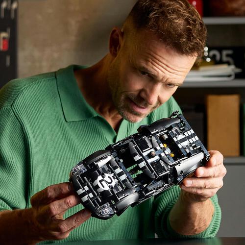 レゴ LEGO テクニック 1966 Ford GT40 MKII レースカー 42223｜おもちゃ 玩具 誕生日 プレゼント ブロック 18歳 19歳 20歳