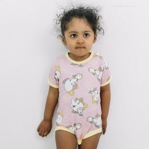 ディズニー 半袖ボディスーツ 総柄 ポット婦人＆チップ ピンク&times;80cm