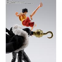 【予約受付商品】S.H.Figuarts サー・クロコダイル -マリンフォード頂上決戦-【出荷予定日：2026年9月30日】