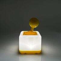 トイザらス限定　スティックライト イエロー クリスマスプレゼント 15歳 16歳 17歳