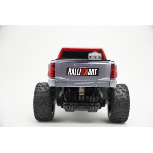 1/20 R/C 三菱 トライトンラリーカー ラジオコントロール