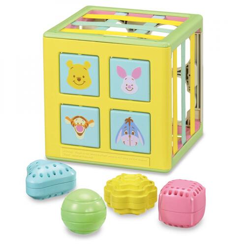 だしたりいれたり！ひも&times;ひも知育キューブ くまのプーさん