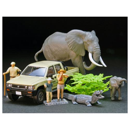 海洋堂×トミカリミテッド ヴィンテージ ジオコレ64 ＃カースナップ29a サファリ2 （トヨタ ハイラックス4WDピックアップ ダブルキャブ付属）