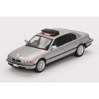 MINI GT 1/64 BMW 750IL「トゥモロー・ネバー・ダイ」(1998) 日本限定パッケージ