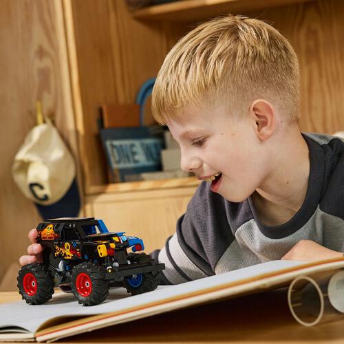 レゴ LEGO テクニック Monster Jam(TM) Grave Digger(TM) ファイヤー＆アイス プルバック 42219｜おもちゃ 玩具 誕生日 プレゼント ブロック 7歳 8歳 9歳