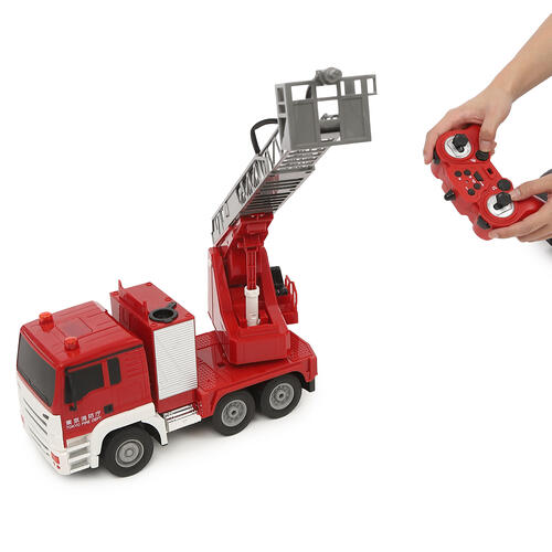 RC消防車（放水機能搭載）トイザらス限定 ラジオコントロール  6歳 7歳 8歳 プレイポップ 誕生日 ギフト プレゼント