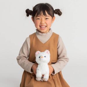 フレンズフォーライフ 電動ぬいぐるみ しっぽをフリフリ！よちよち歩くよ！ しろねこ トイザらス限定