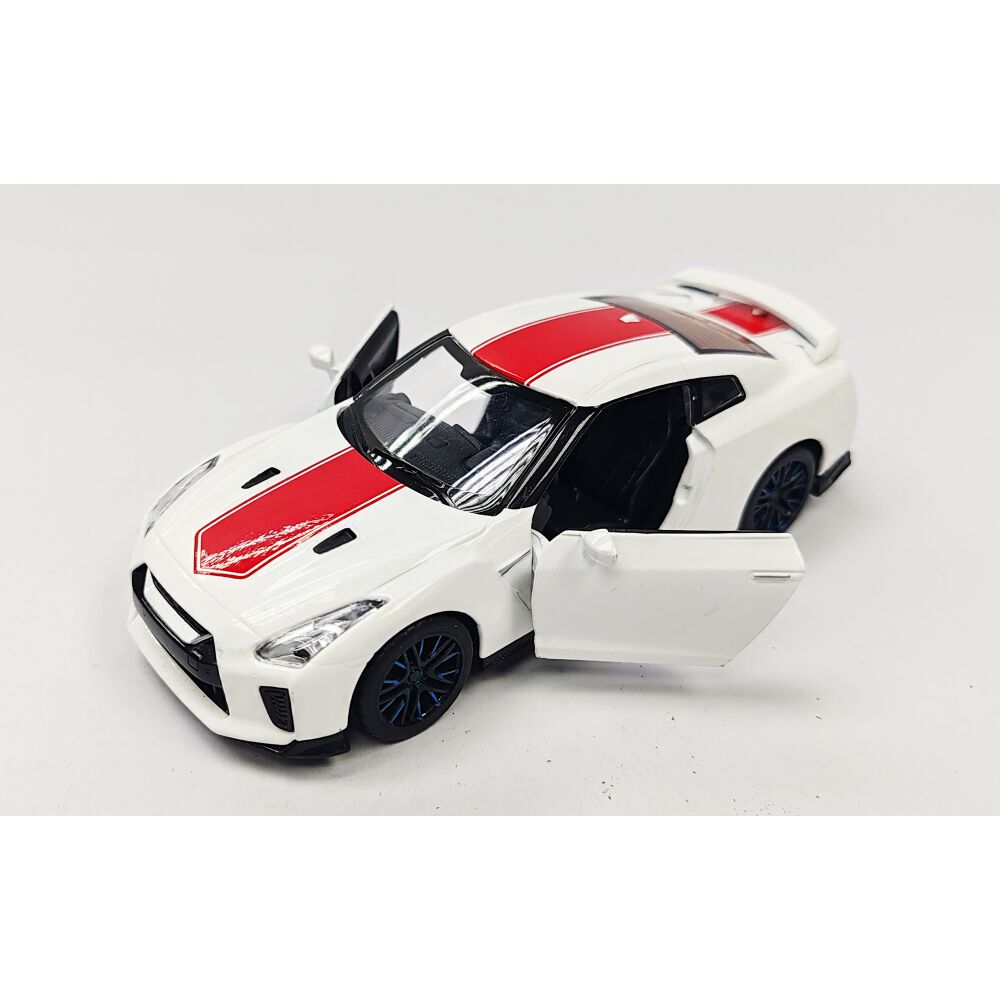 1/32 ライト＆サウンド ライセンスカー 日産GT-R（R35）トイザらス限定