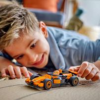 レゴ LEGO シティ F1(R) McLaren レースカーとドライバー 60442｜おもちゃ 玩具 誕生日 プレゼント ブロック 知育 6歳 7歳 8歳 乗り物 車 ミニカー
