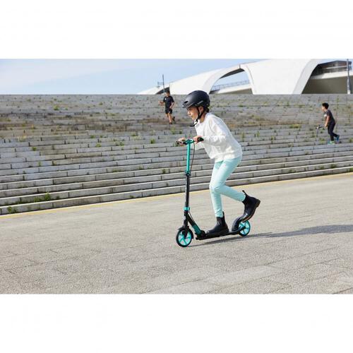 国内正規品 GLOBBER グロッバー エヌエル175（ティール）キックスクーター トイザらス限定  7歳 8歳 9歳