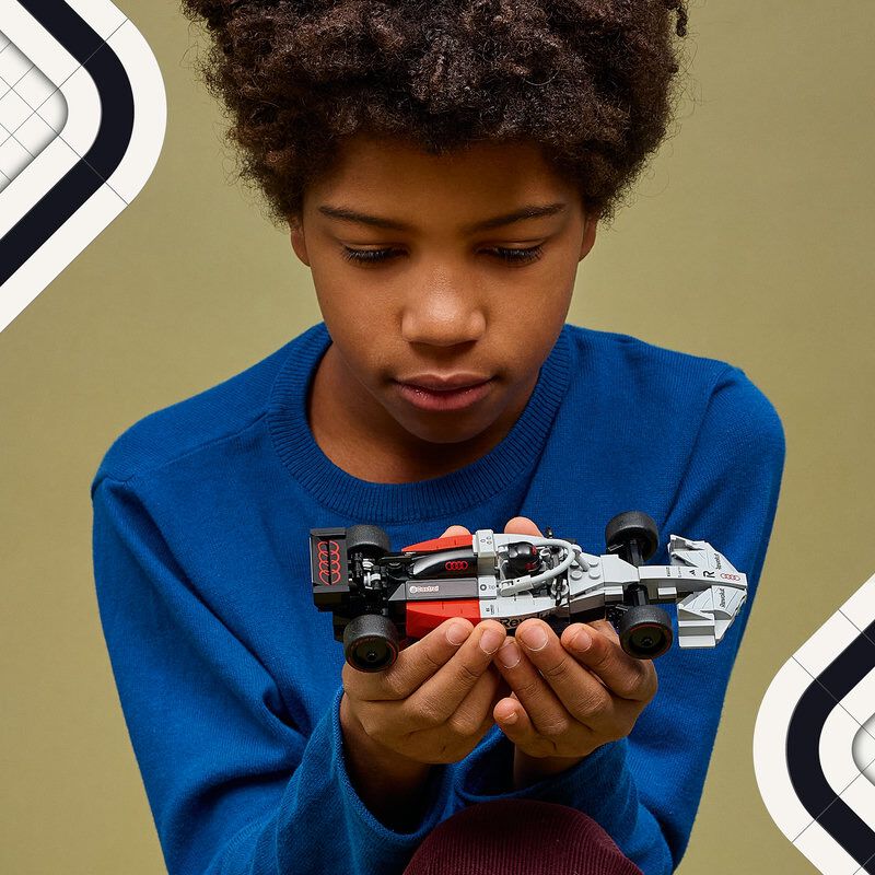 2026年3月1日発売予定】レゴ LEGO スピードチャンピオン Audi Revolut