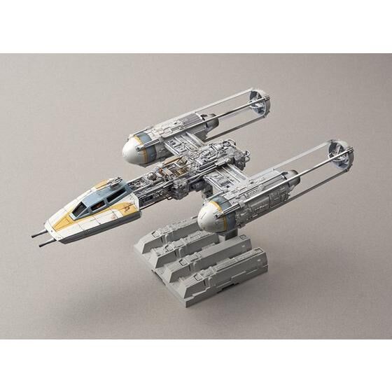 スターウォーズ Y-ウィング ファイター トイザらス限定版 1/72 Yウイング・スターファイター スター・ウォーズ | おもちゃ通販