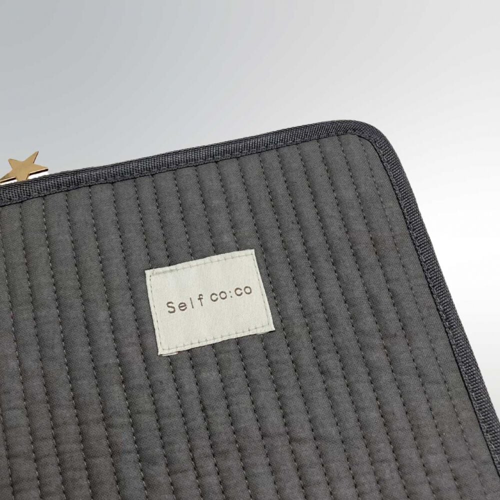 soldヌビキルトマルチケース soldヌビキルトマルチケース