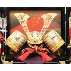 【五月人形】兜飾り 収納飾り「透かし彫り鍬形赤富士屏風」 (536686) 初節句 男の子 端午の節句【送料無料】