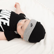 NIKE 新生児3点セット フューチュラ ロゴ (ブラック×60-70cm)