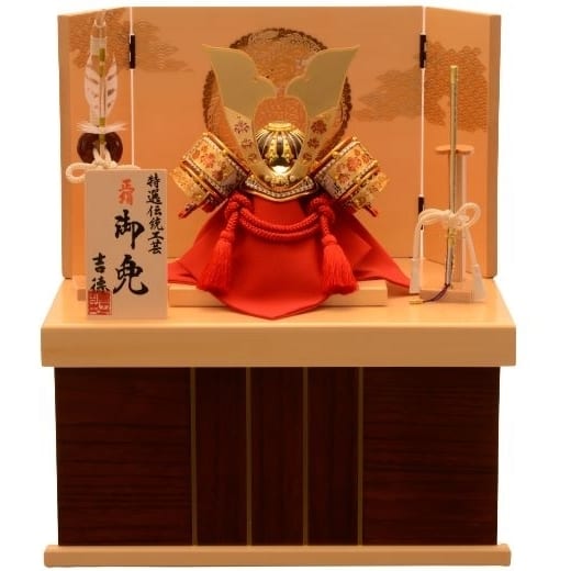 【五月人形】ベビーザらス限定 兜収納飾り「阿古陀形牡丹彫金」 (536659)【送料無料】