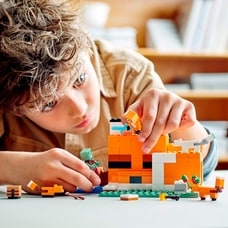 【オンライン限定価格】レゴ LEGO マインクラフト 21178 キツネ小屋