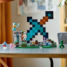 【オンライン限定価格】レゴ LEGO マインクラフト ダイヤモンドの剣の基地 21244 おもちゃ ブロック プレゼント テレビゲーム 冒険 男の子 女の子 8歳 ~【送料無料】