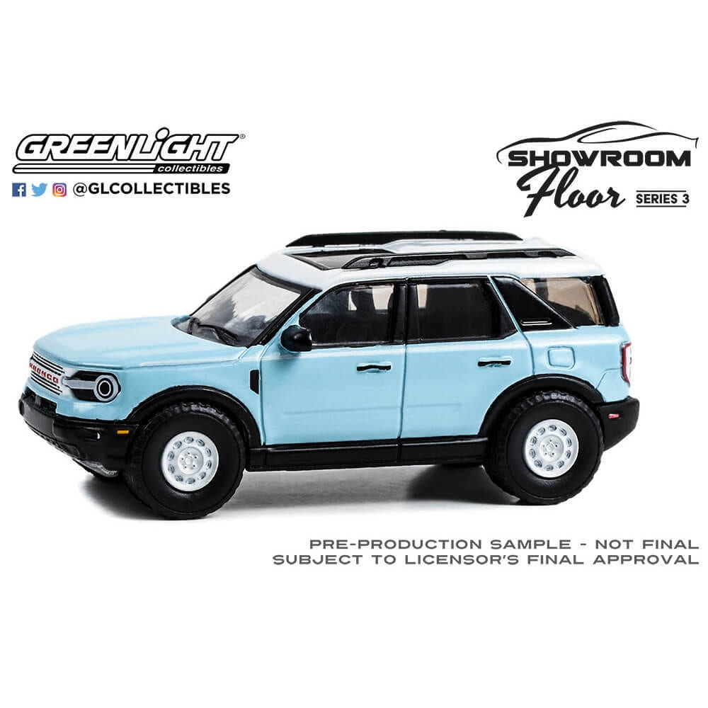 ＜トイザらス＞【予約受付商品】【出荷予定日：2023年8月5日】GL 1/64 2023 Ford Bronco Sport Heritage Limited Edition - Robin's Egg Blue画像