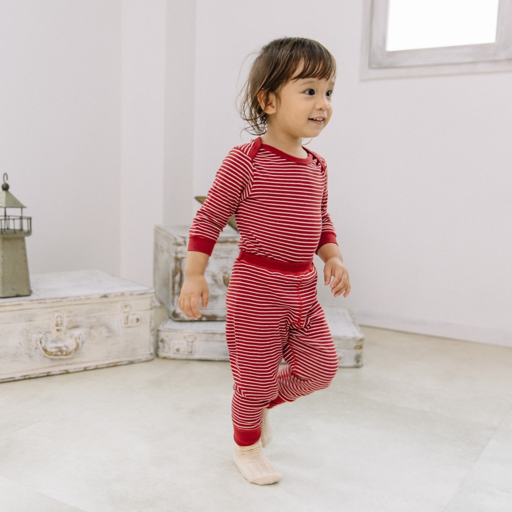 FirstCloset×mio 長袖ボディスーツ レギンス付き スムス レッド×70-80cm ベビーザらス限定 FirstCloset×mio 長袖ボディスーツ レギンス付き スムス レッド×70-80cm ベビーザらス限定