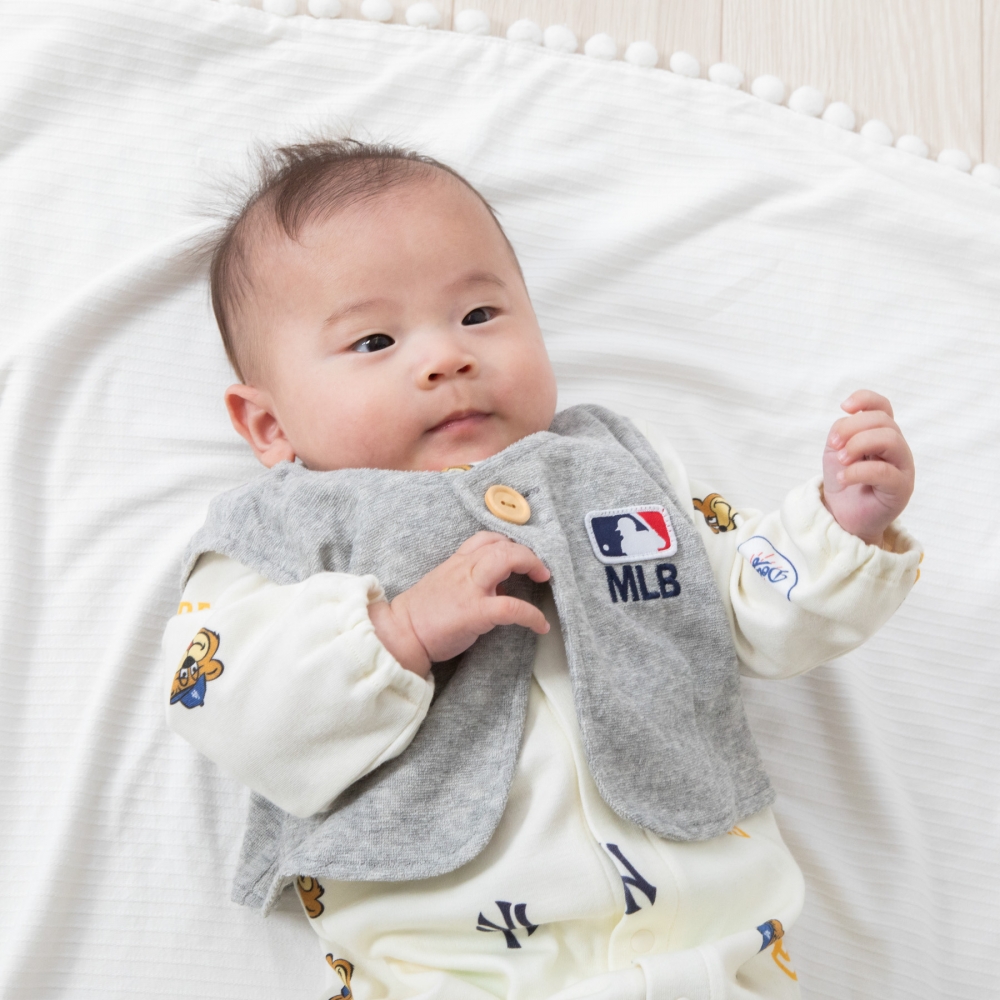 MLB ベスト付き総柄ドレスオール 50-70cm 赤ちゃん 出産準備 出産祝い ベビー服 子供服